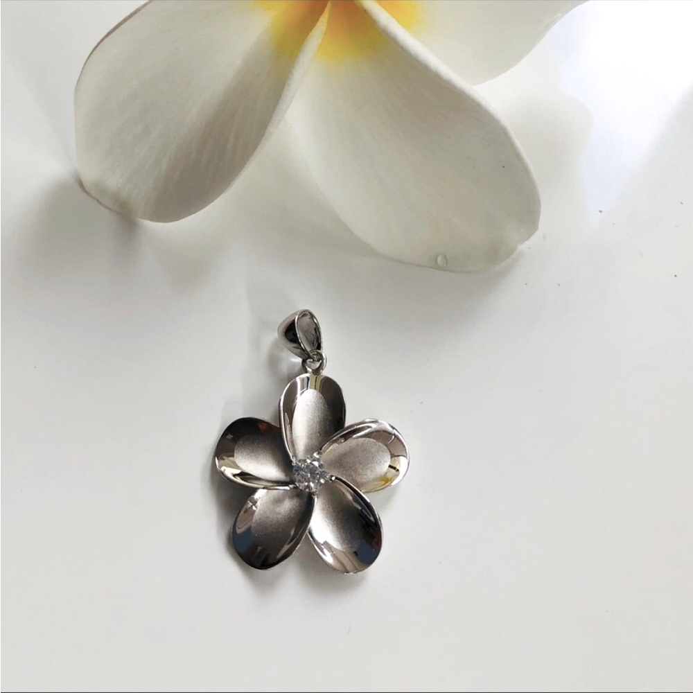 Sterling Silver /14kt white gold overlay.